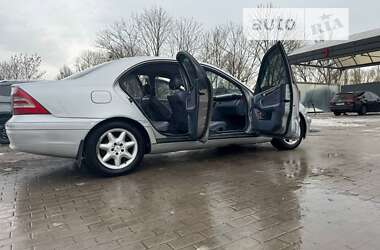 Седан Mercedes-Benz C-Class 2001 в Тернополі