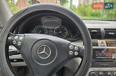 Купе Mercedes-Benz C-Class 2006 в Сумах