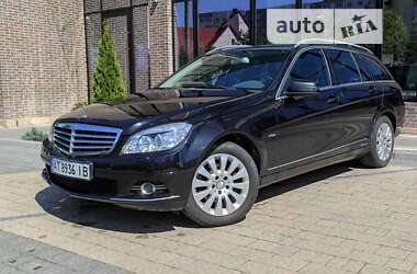 Mercedes-Benz C-Class 2010