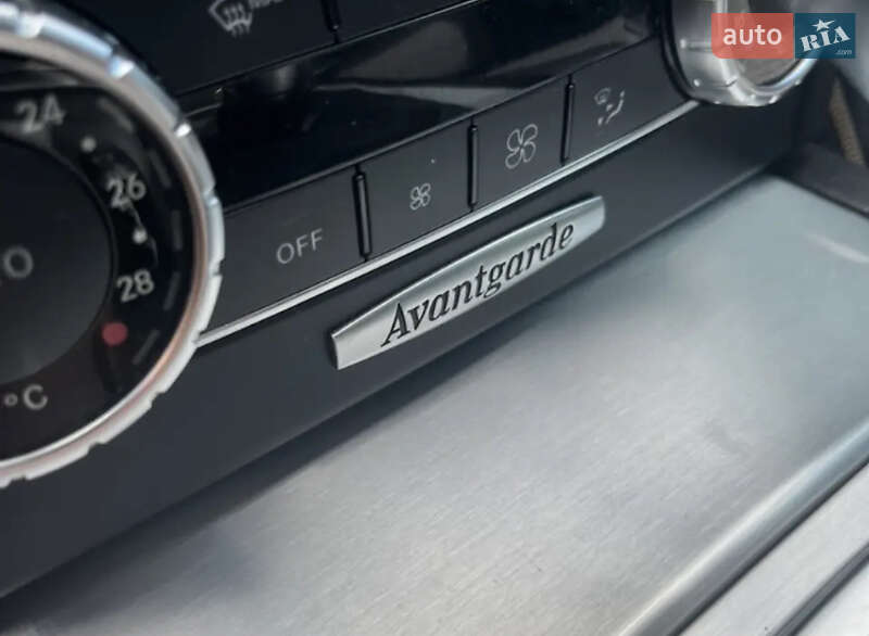 Универсал Mercedes-Benz C-Class 2011 в Стрые