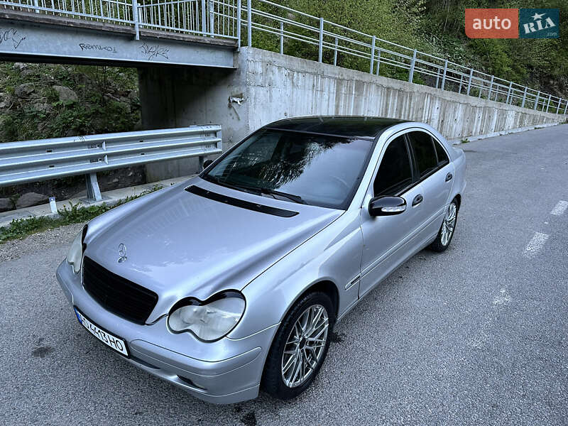 Седан Mercedes-Benz C-Class 2000 в Рахові