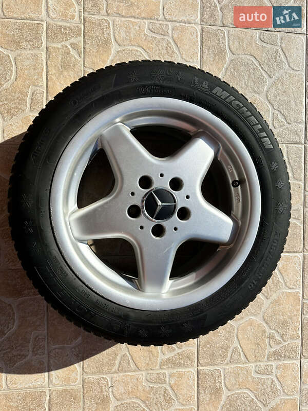 Седан Mercedes-Benz C-Class 2000 в Рахові