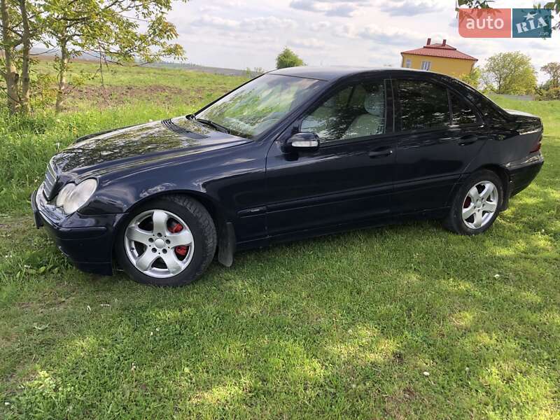 Mercedes-Benz C-Class 2001