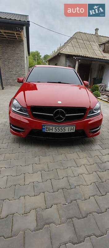 Седан Mercedes-Benz C-Class 2014 в Килии