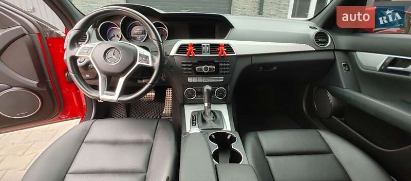 Седан Mercedes-Benz C-Class 2014 в Килии