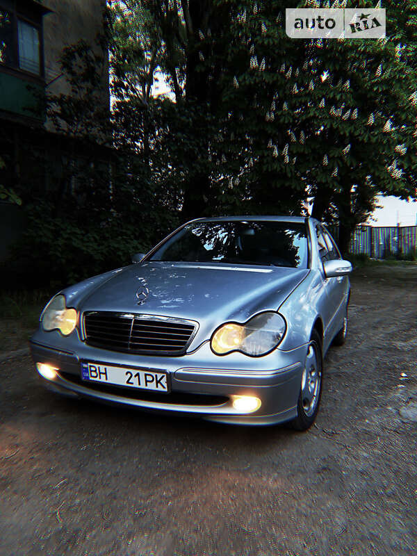 Седан Mercedes-Benz C-Class 2000 в Одесі