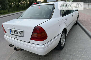 Седан Mercedes-Benz C-Class 1995 в Яворове