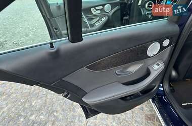 Седан Mercedes-Benz C-Class 2021 в 