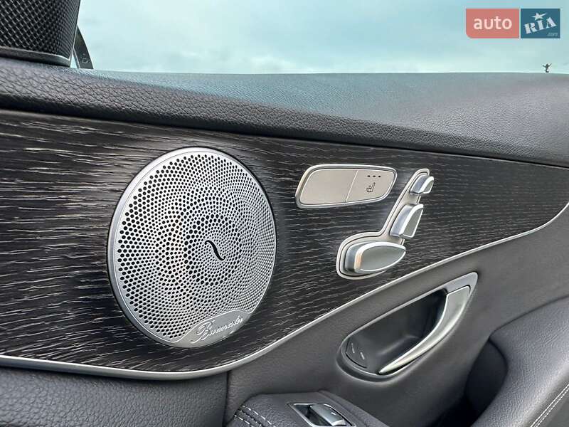 Седан Mercedes-Benz C-Class 2021 в Жовкве
