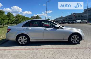 Седан Mercedes-Benz C-Class 2007 в Луцке