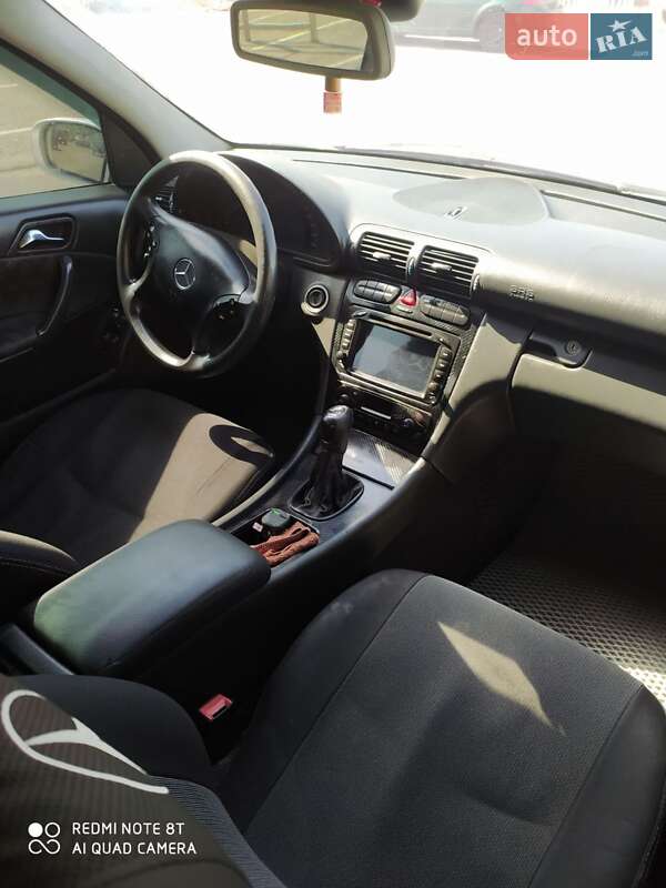 Седан Mercedes-Benz C-Class 2001 в Черновцах фото 11 Седан Mercedes-Benz C-Class 2001 в Черновцах
