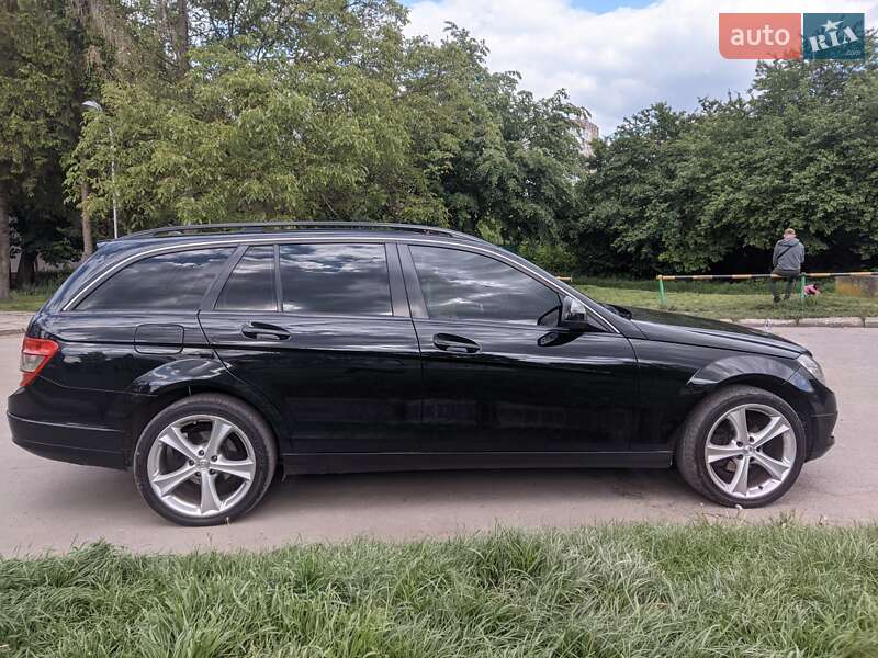 Універсал Mercedes-Benz C-Class 2007 в Хмельницькому