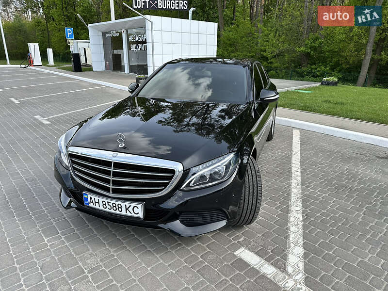 Седан Mercedes-Benz C-Class 2014 в Киеве