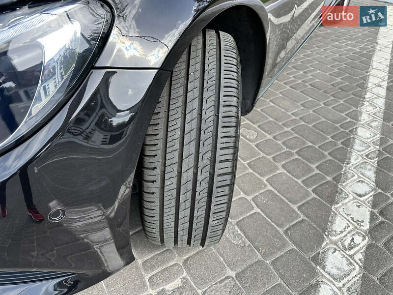 Седан Mercedes-Benz C-Class 2014 в Киеве