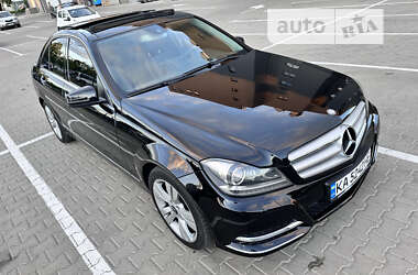 Седан Mercedes-Benz C-Class 2012 в Киеве