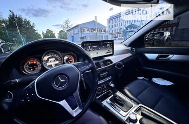 Седан Mercedes-Benz C-Class 2012 в Киеве