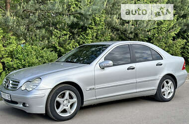 Седан Mercedes-Benz C-Class 2003 в Рівному