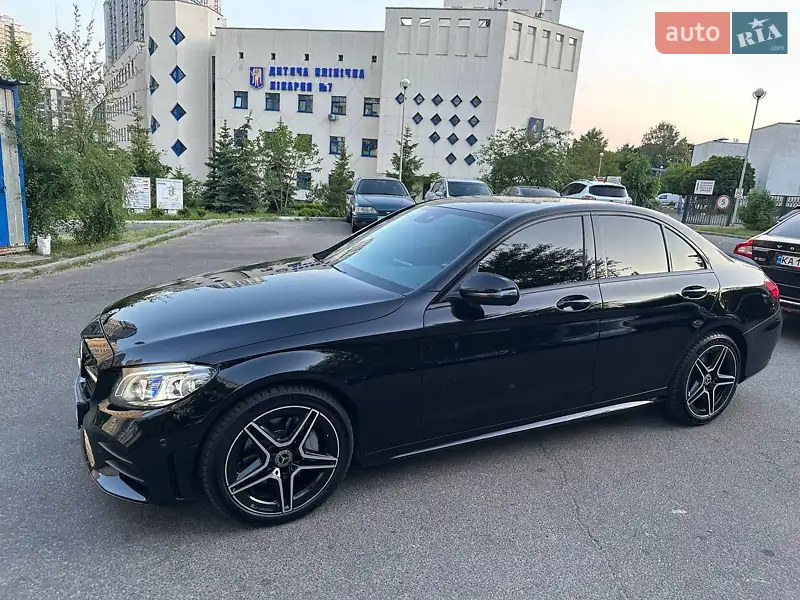 Mercedes-Benz C-Class