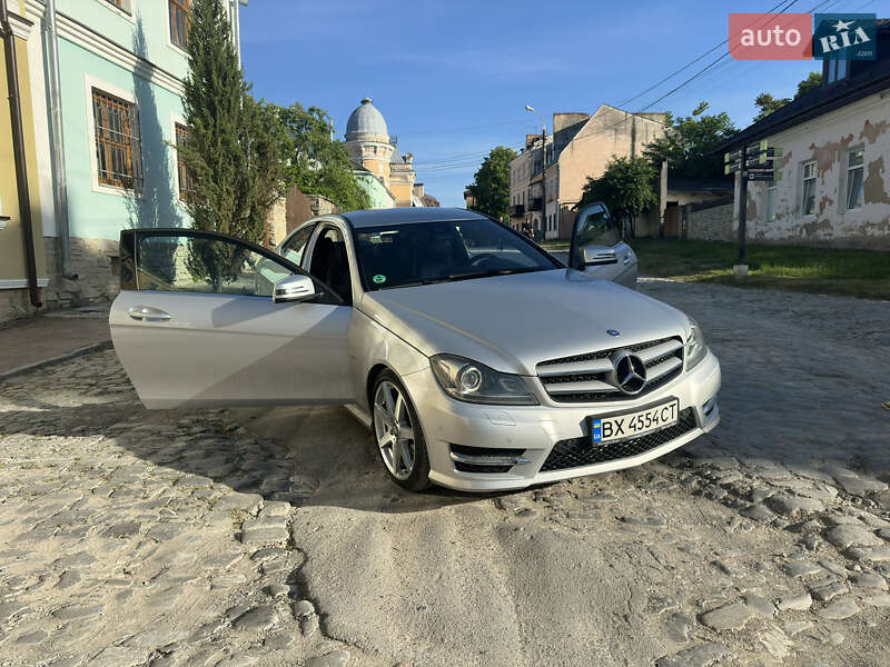 Купе Mercedes-Benz C-Class 2011 в Каменец-Подольском