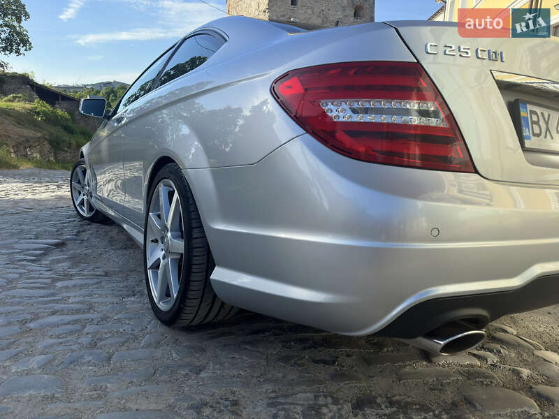 Купе Mercedes-Benz C-Class 2011 в Каменец-Подольском