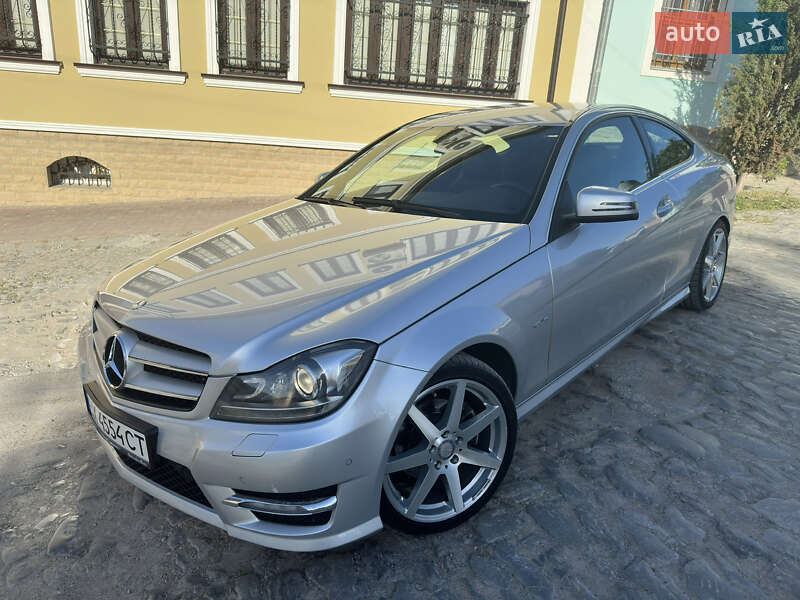 Купе Mercedes-Benz C-Class 2011 в Каменец-Подольском