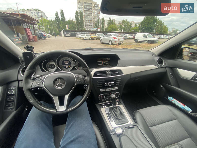 Универсал Mercedes-Benz C-Class 2014 в Одессе
