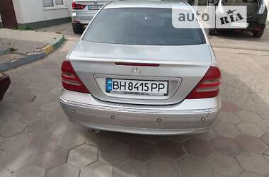 Седан Mercedes-Benz C-Class 2003 в Ізмаїлі