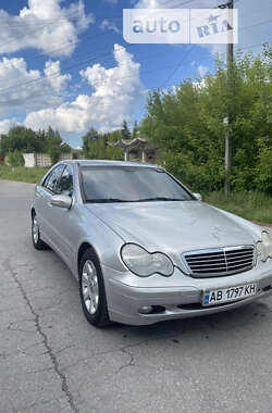 Седан Mercedes-Benz C-Class 2002 в Вінниці