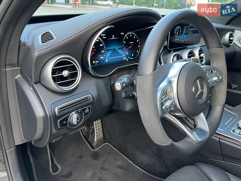 Седан Mercedes-Benz C-Class 2021 в Киеве
