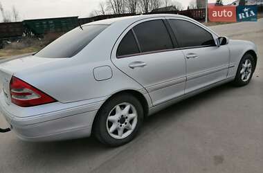 Седан Mercedes-Benz C-Class 2001 в 