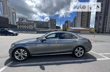 Седан Mercedes-Benz C-Class 2017 в Киеве