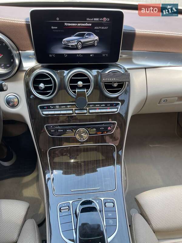 Седан Mercedes-Benz C-Class 2014 в Кривом Роге