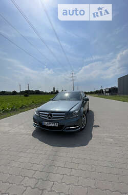 Mercedes-Benz C-Class 2011 Mercedes-Benz C-Class 2011