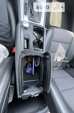 Седан Mercedes-Benz C-Class 2011 в 