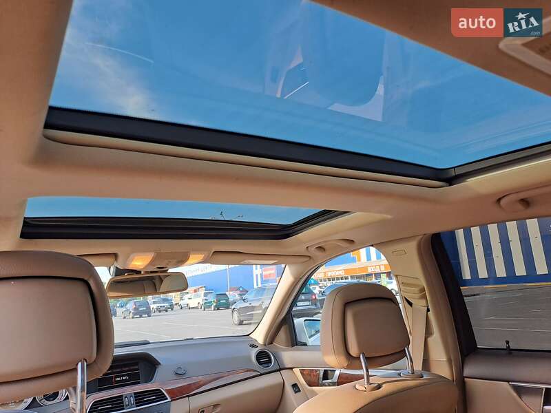 Седан Mercedes-Benz C-Class 2012 в Кам'янець-Подільському фото 13 Седан Mercedes-Benz C-Class 2012 в Кам'янець-Подільському