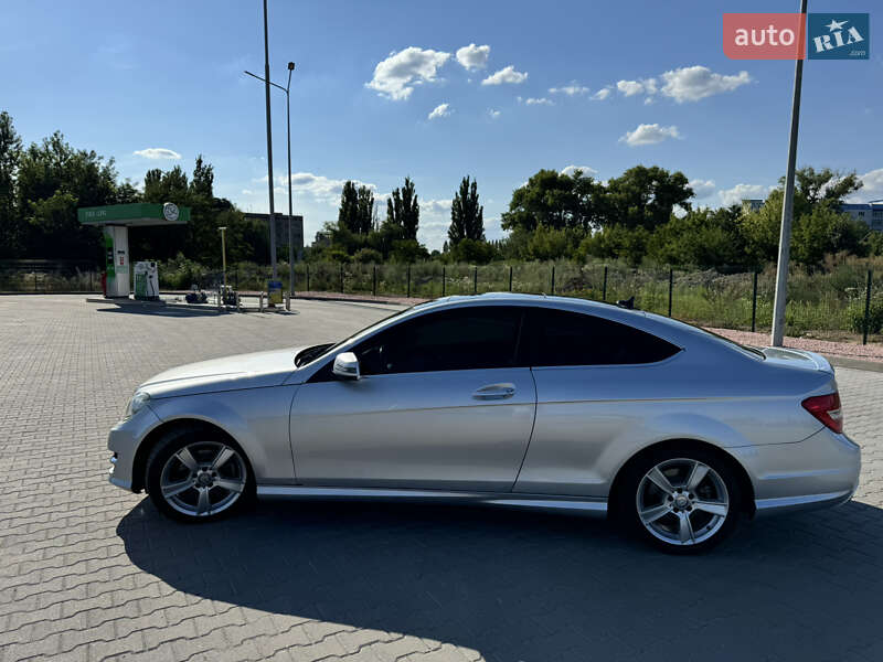Купе Mercedes-Benz C-Class 2015 в Кам'янець-Подільському фото 6 Купе Mercedes-Benz C-Class 2015 в Кам'янець-Подільському