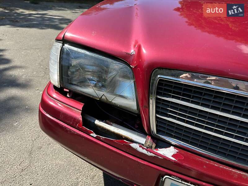 Седан Mercedes-Benz C-Class 1994 в Киеве фото 8 Седан Mercedes-Benz C-Class 1994 в Киеве