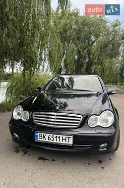 Седан Mercedes-Benz C-Class 2006 в 