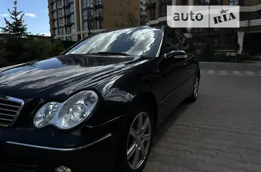 Mercedes-Benz C-Class 2007
