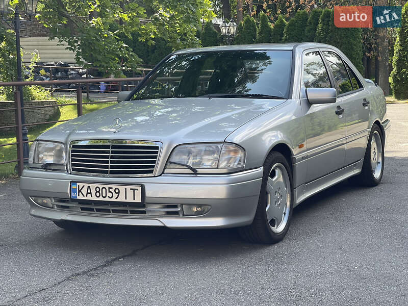 Седан Mercedes-Benz C-Class 1994 в 