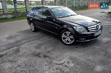Mercedes-Benz C-Class 2011 Mercedes-Benz C-Class 2011