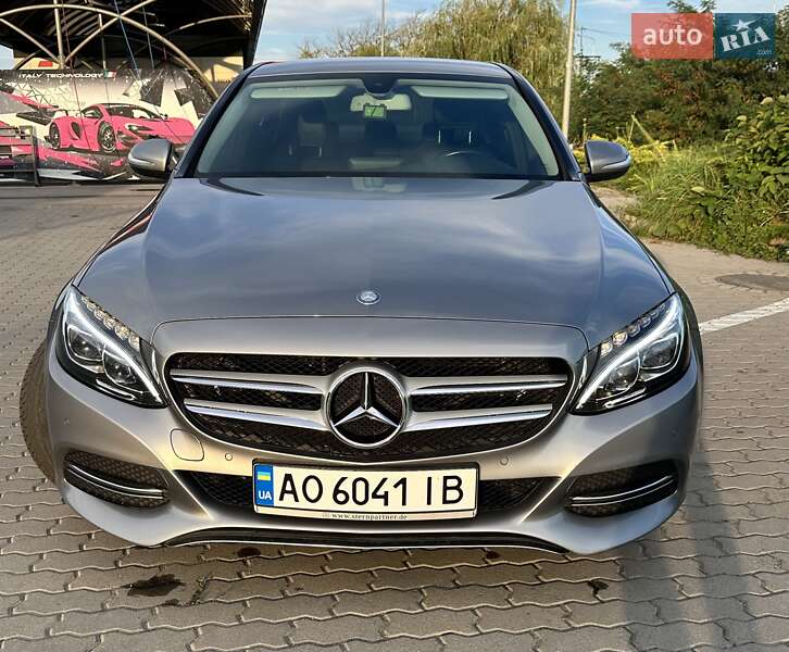 Седан Mercedes-Benz C-Class 2014 в Ужгороде