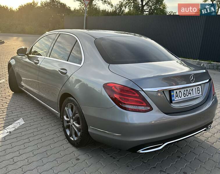 Седан Mercedes-Benz C-Class 2014 в Ужгороде