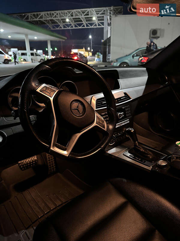 Седан Mercedes-Benz C-Class 2013 в Днепре фото 29 Седан Mercedes-Benz C-Class 2013 в Днепре