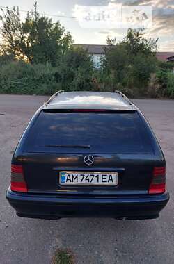 Універсал Mercedes-Benz C-Class 1999 в Черкасах