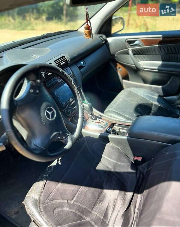 Универсал Mercedes-Benz C-Class 2001 в Одессе фото 7 Универсал Mercedes-Benz C-Class 2001 в Одессе