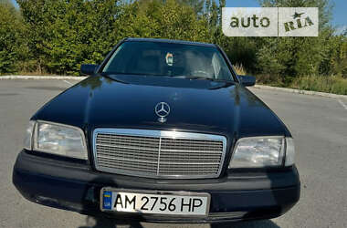 Седан Mercedes-Benz C-Class 1995 в Звягелі