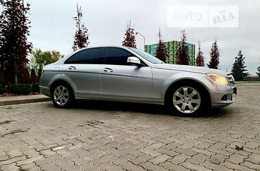 Седан Mercedes-Benz C-Class 2007 в Черкасах