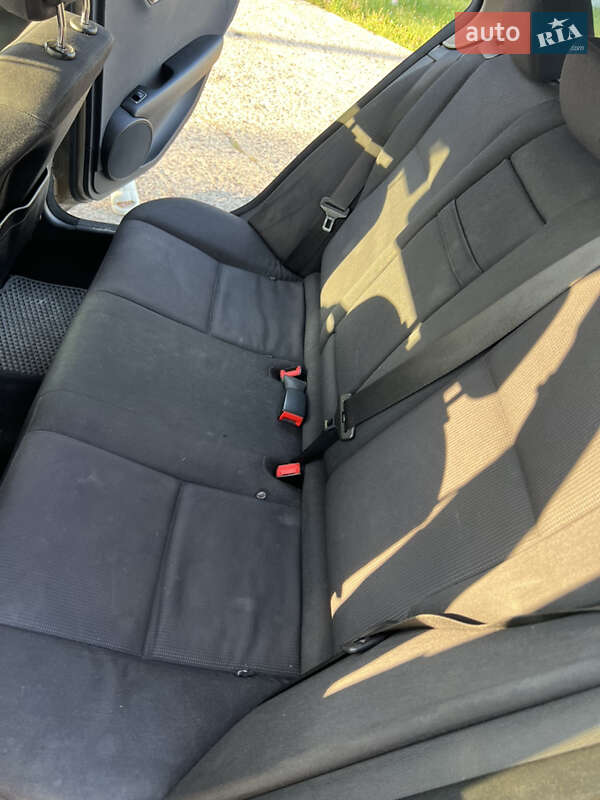 Универсал Mercedes-Benz C-Class 2009 в Новояворовске