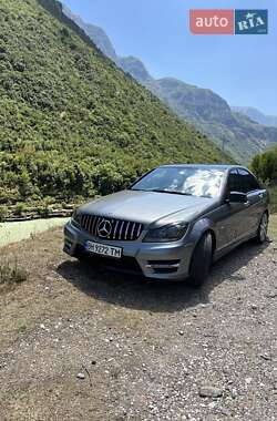 Mercedes-Benz C-Class 2011 Mercedes-Benz C-Class 2011